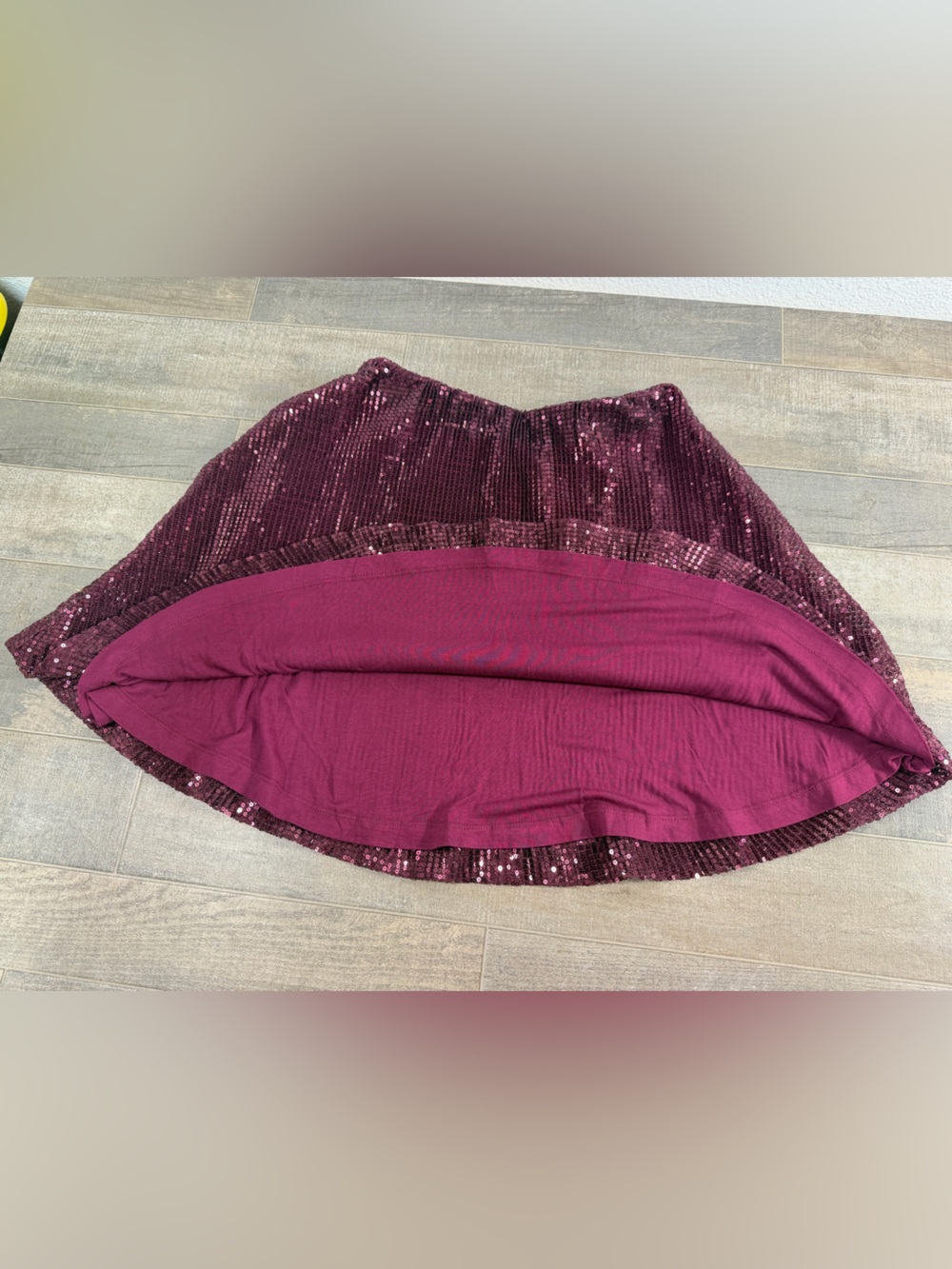 NWT ByTiMo Sequin Mini Skirt - Picture 4 of 9